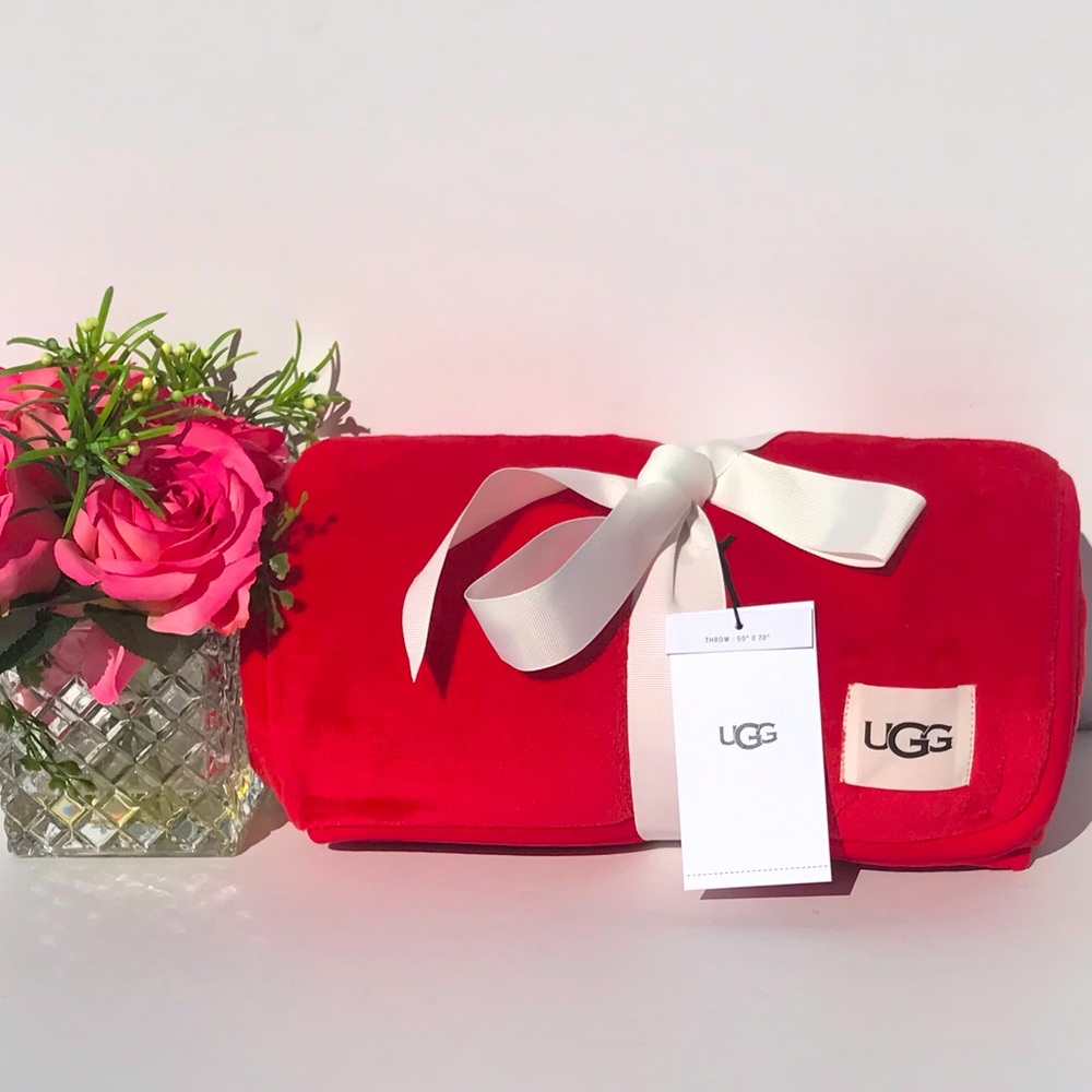 UGG Duffield Throw - Picture 2 of 9